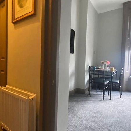 3 Notting Hill, Portobello Road-Amazing Location! London Exteriör bild