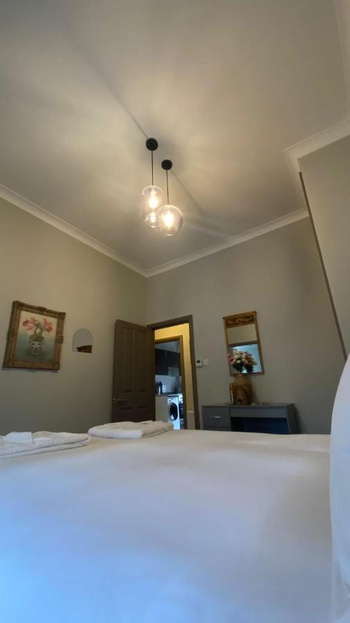 3 Notting Hill, Portobello Road-Amazing Location! London Exteriör bild