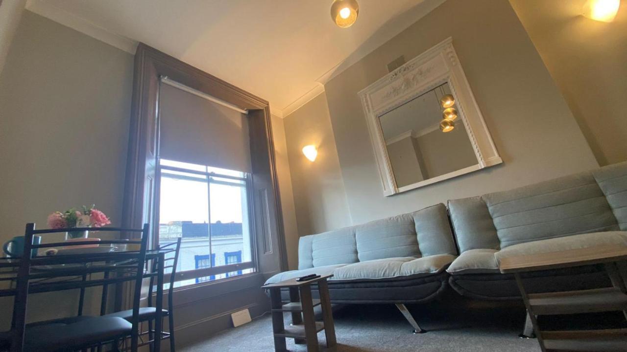 3 Notting Hill, Portobello Road-Amazing Location! London Exteriör bild