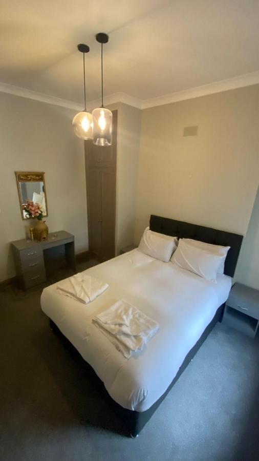 3 Notting Hill, Portobello Road-Amazing Location! London Exteriör bild