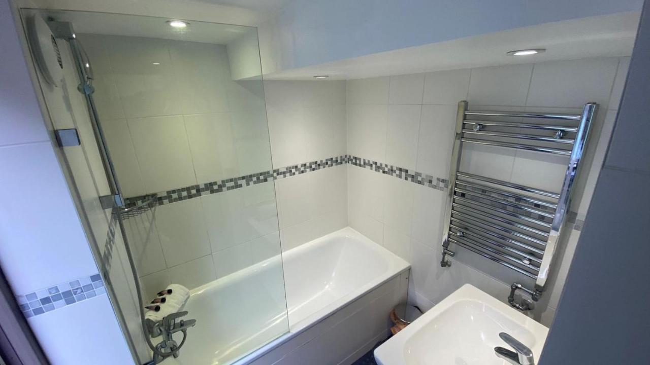 3 Notting Hill, Portobello Road-Amazing Location! London Exteriör bild